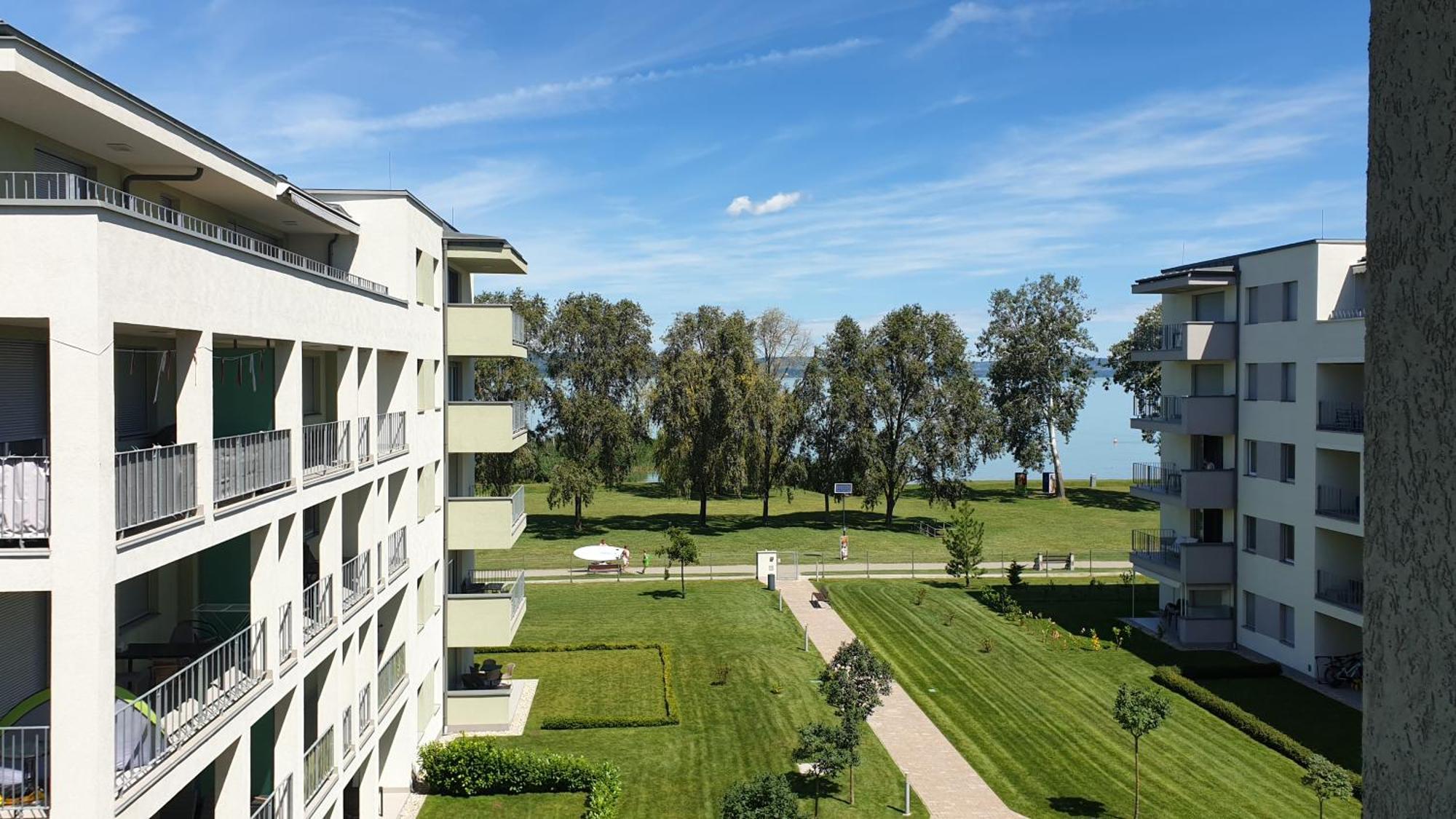 Lelle Resort Cb34 بالاتوليلّي المظهر الخارجي الصورة