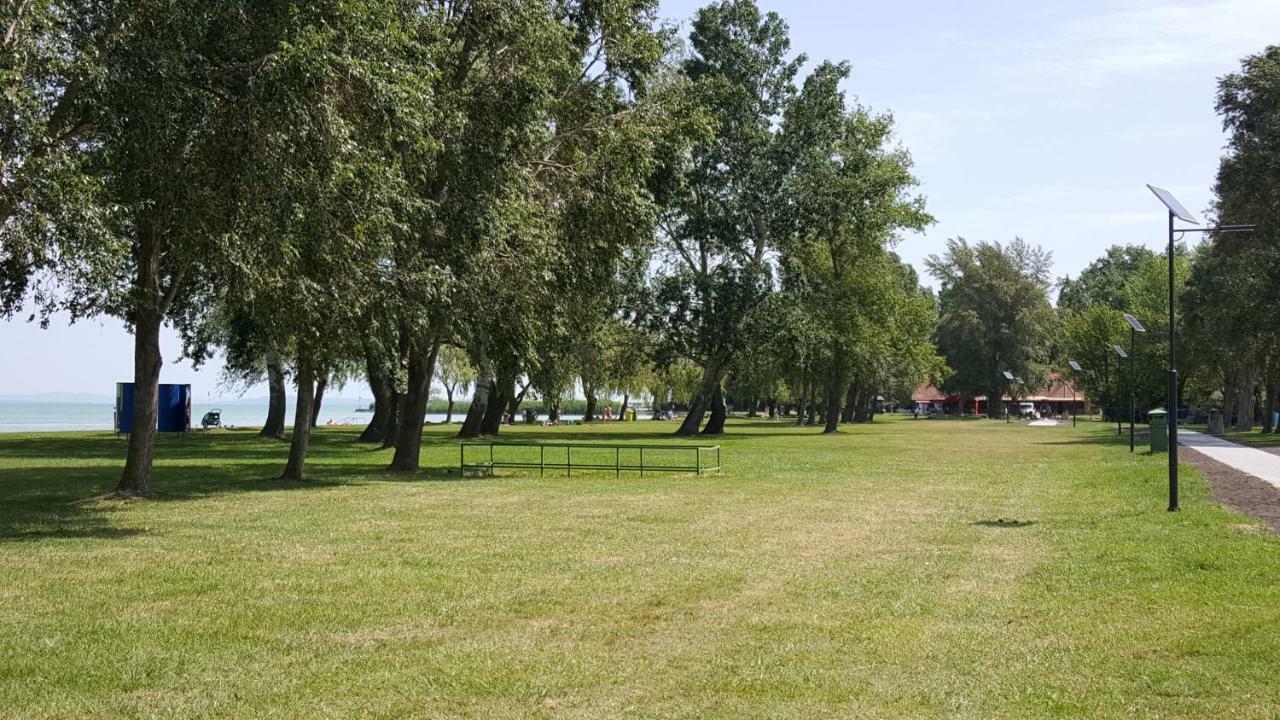 Lelle Resort Cb34 بالاتوليلّي المظهر الخارجي الصورة