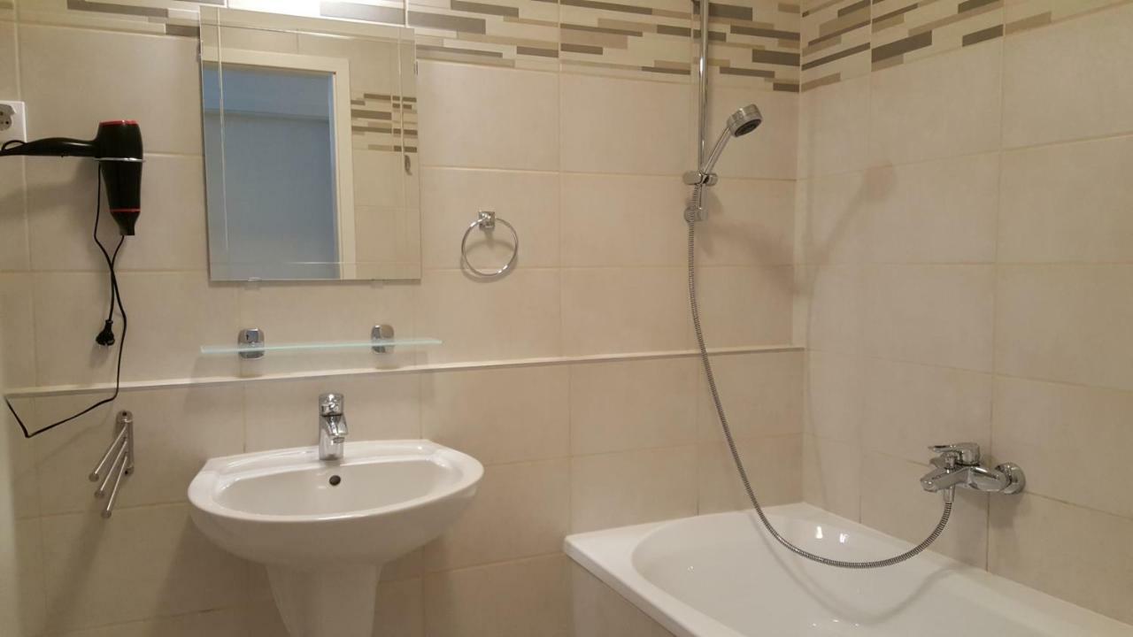 Lelle Resort Cb34 بالاتوليلّي المظهر الخارجي الصورة