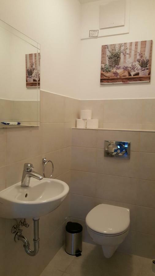 Lelle Resort Cb34 بالاتوليلّي المظهر الخارجي الصورة